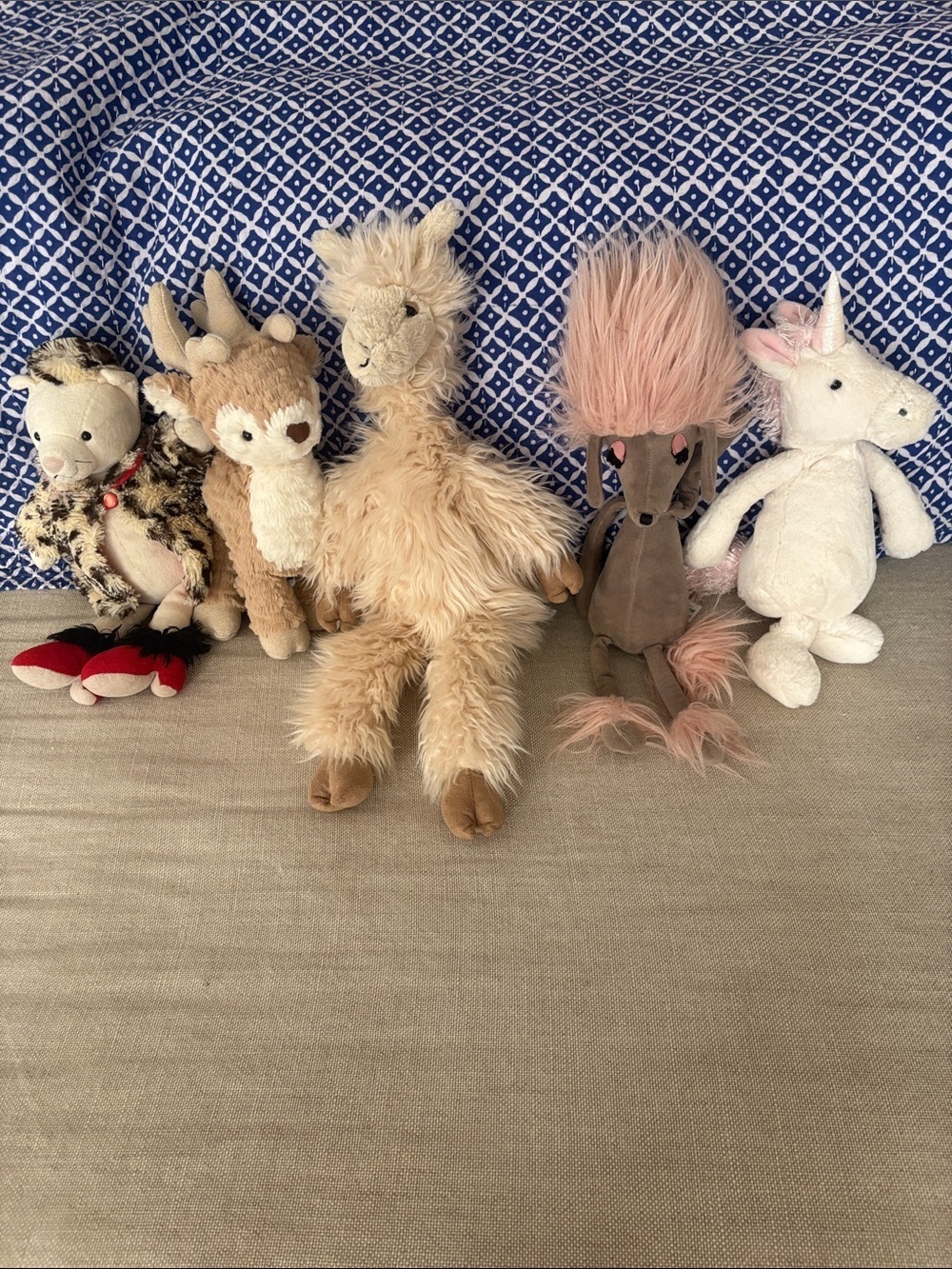 Jellycat Luis Llama, Furcoat Kitty, Mitzi Reindeer, Swellegant, Bashful Unicorn
